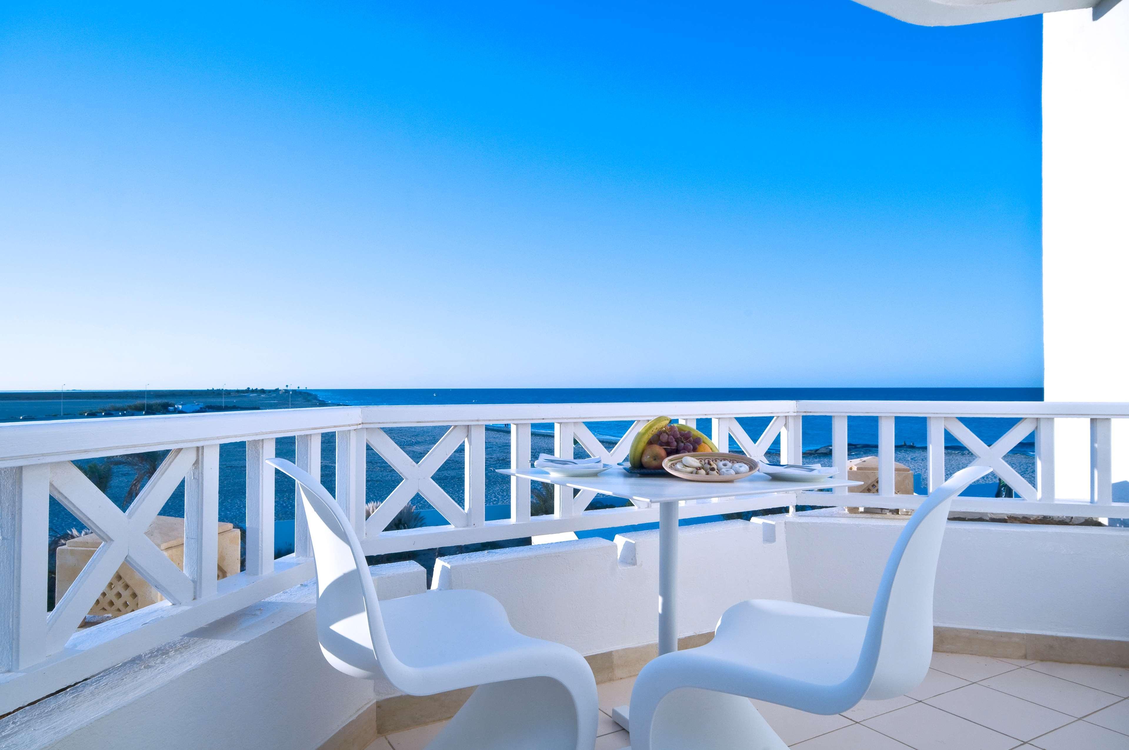 Radisson Blu Palace Resort & Thalasso, Djerba Mezraia 외부 사진 Balcony