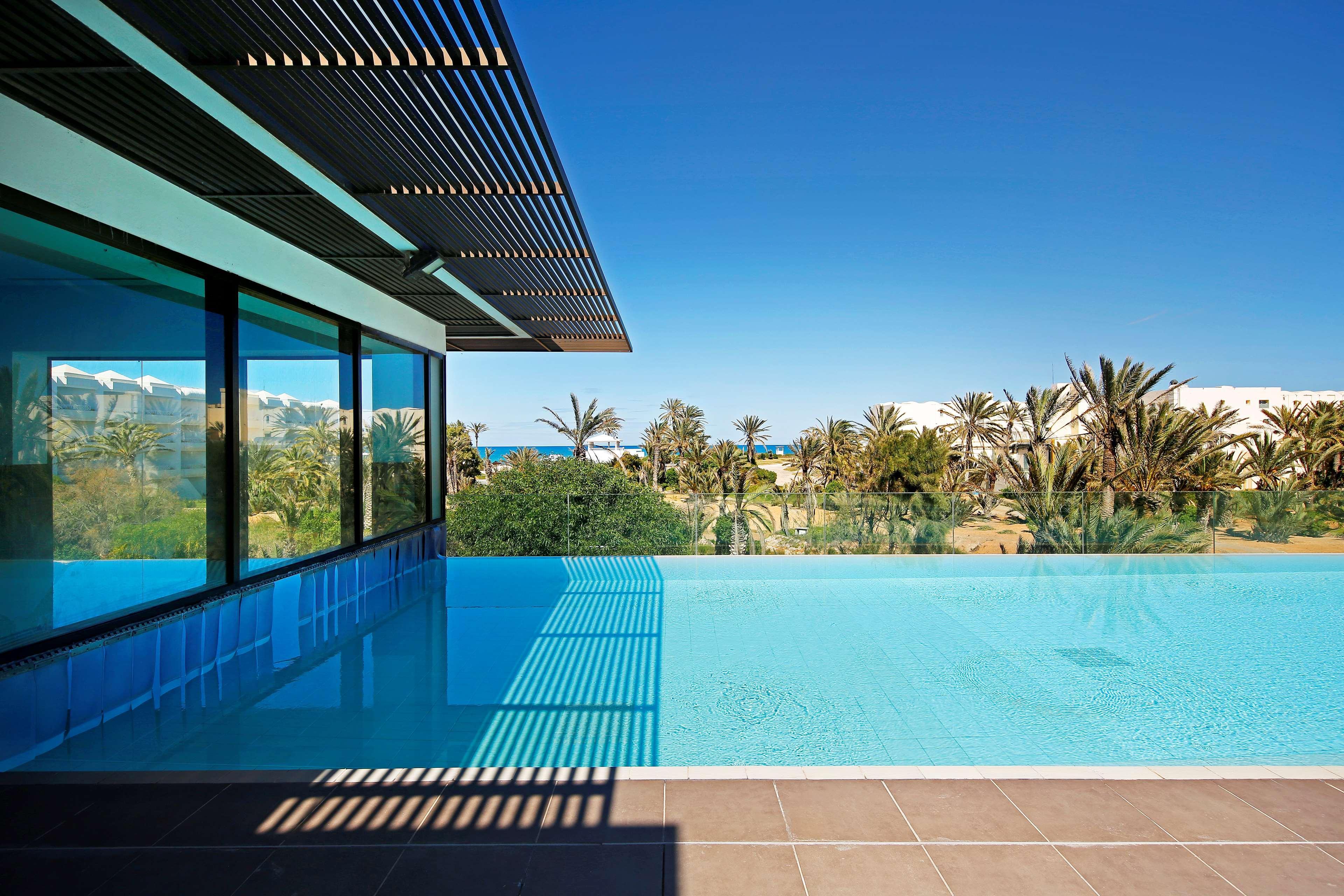 Radisson Blu Palace Resort & Thalasso, Djerba Mezraia 외부 사진 Villa in Marbella