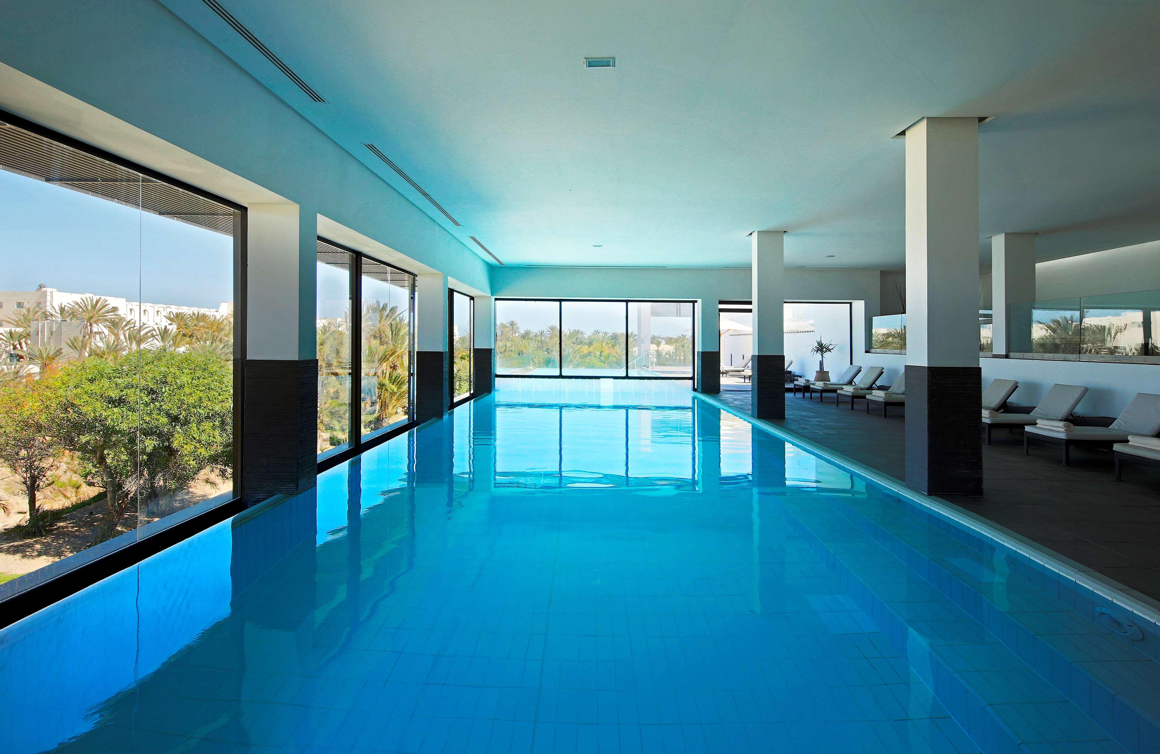 Radisson Blu Palace Resort & Thalasso, Djerba Mezraia 외부 사진 The pool at the hotel