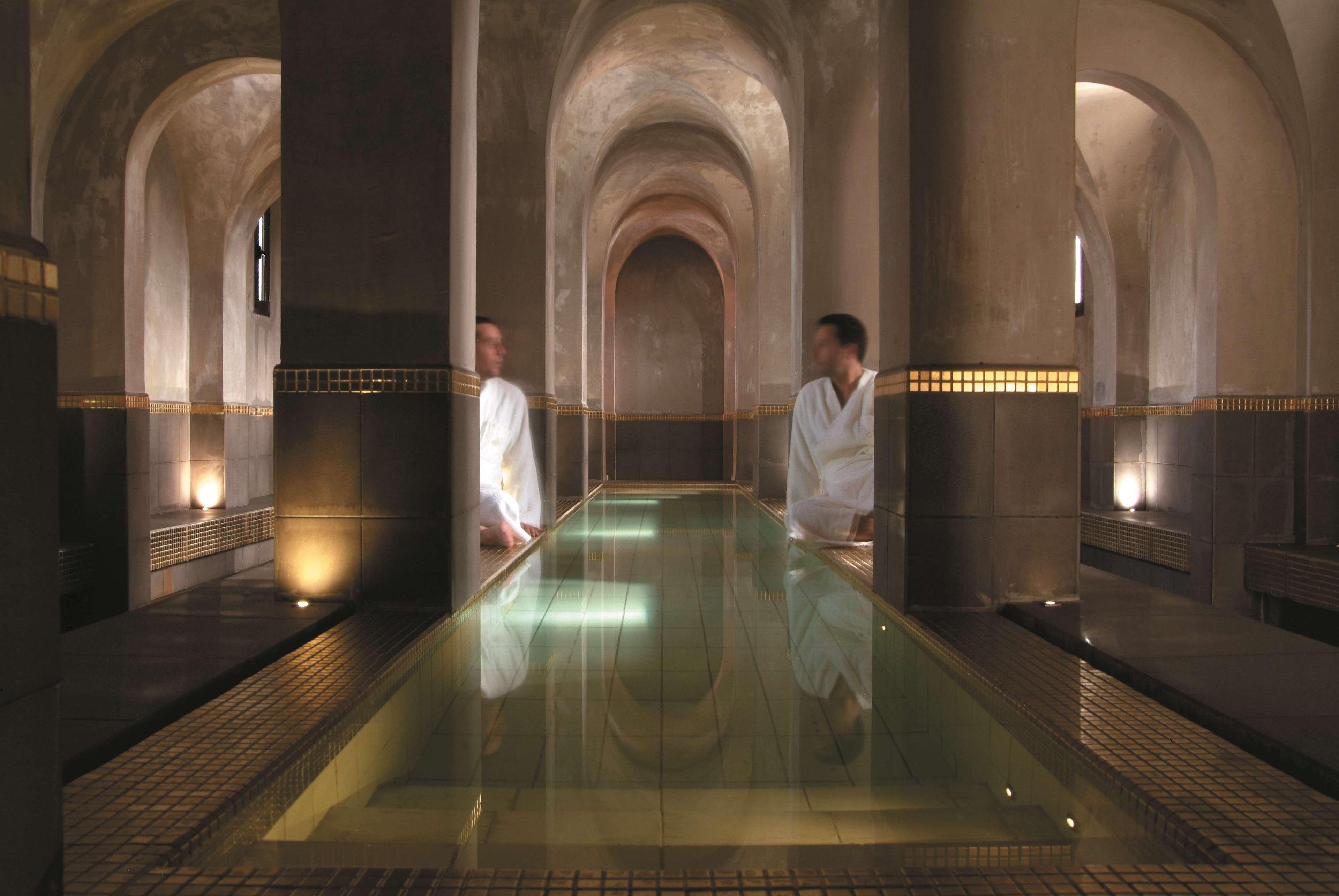 Radisson Blu Palace Resort & Thalasso, Djerba Mezraia 외부 사진 A hammam in Marrakech, Morocco