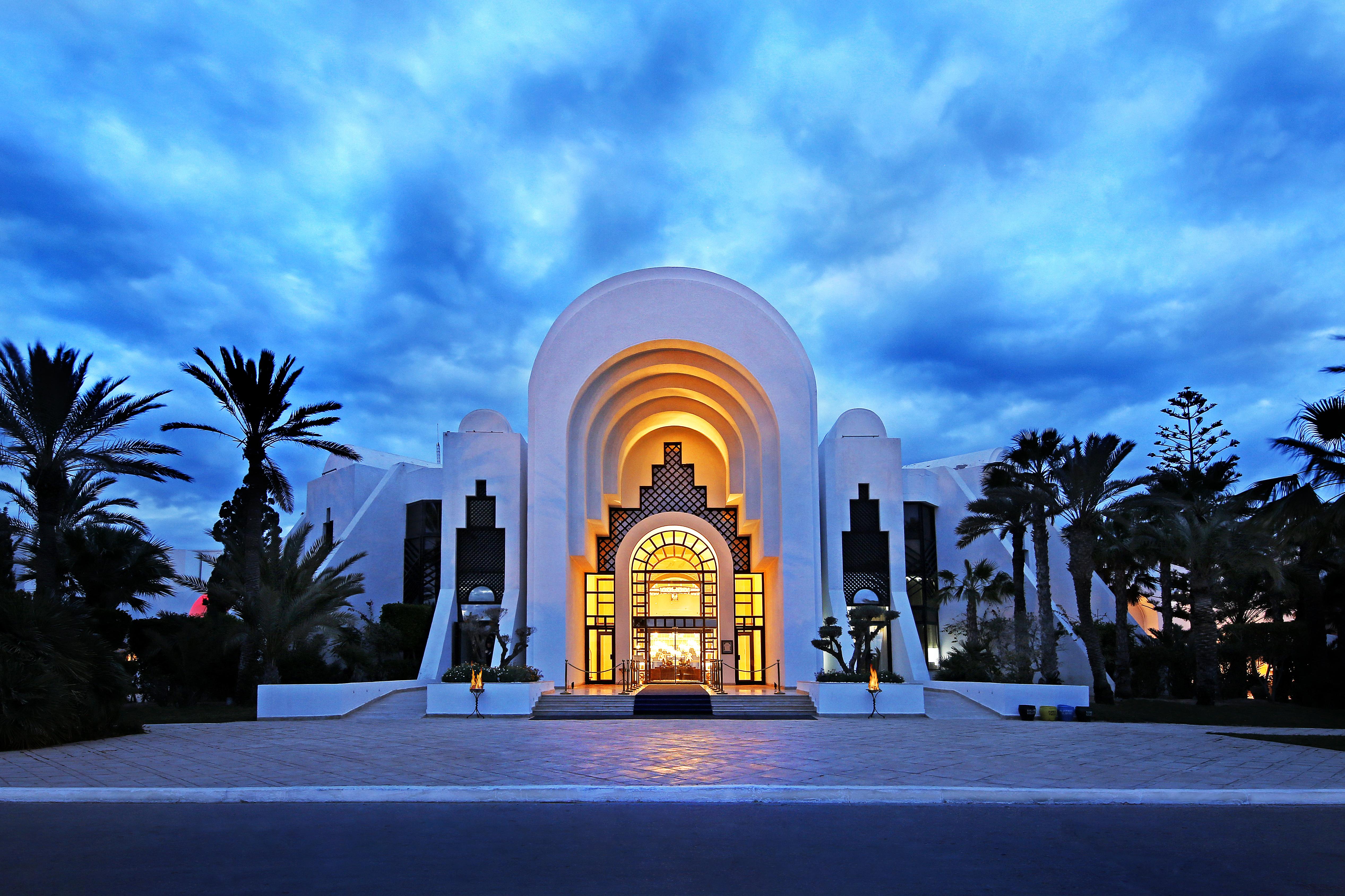 Radisson Blu Palace Resort & Thalasso, Djerba Mezraia 외부 사진 The Royal Mirage Hotel