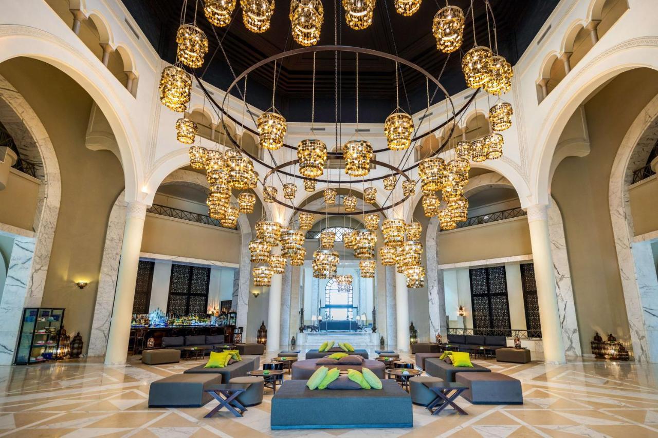 Radisson Blu Palace Resort & Thalasso, Djerba Mezraia 외부 사진 The lobby of the hotel